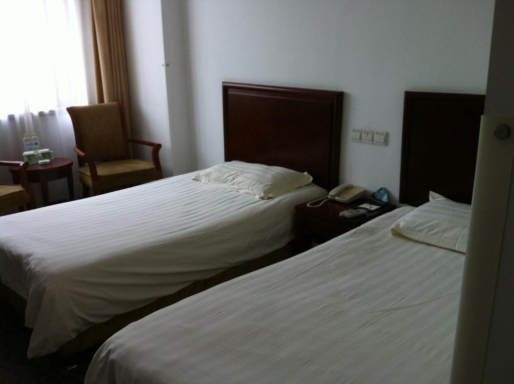 Greentree Inn Beijing National Stadium Hotel Room photo